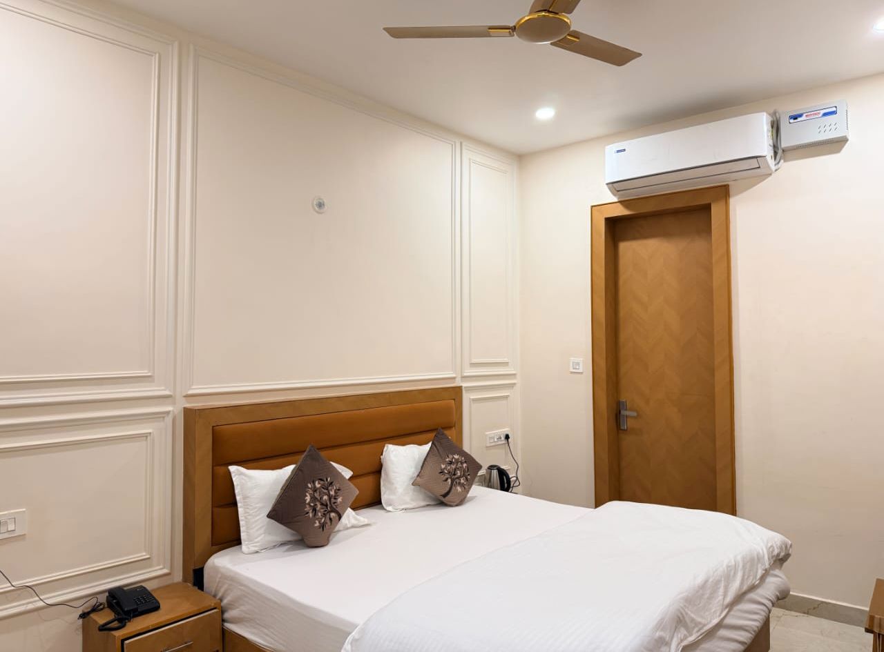 Super Deluxe Room